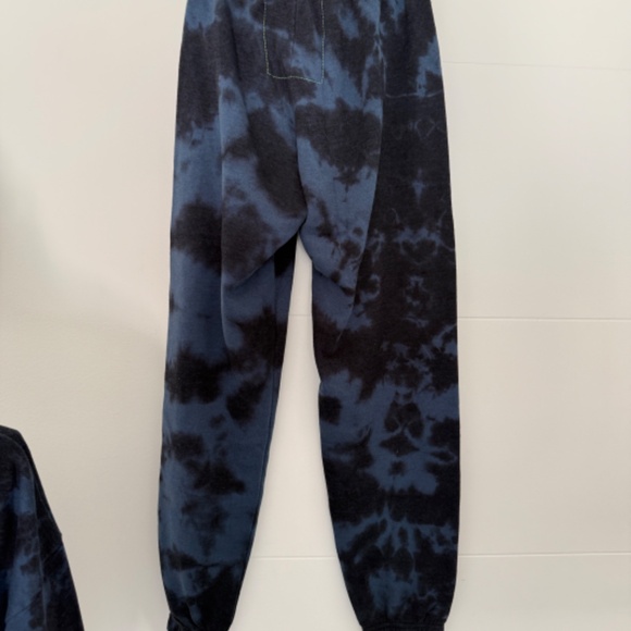 Aviator Nation Dark Blue Tie Dye Pullover Sweatshirt & Jogger Set Activewear - Picture 7 of 10